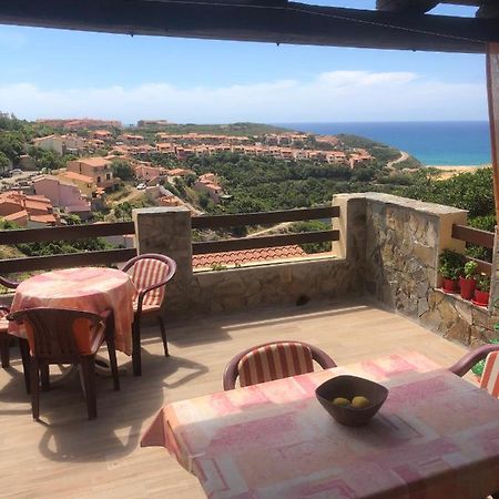 Sardegna-Ferienwohnung Mit Emotionale Meeres Blick Torre dei Corsari Luaran gambar